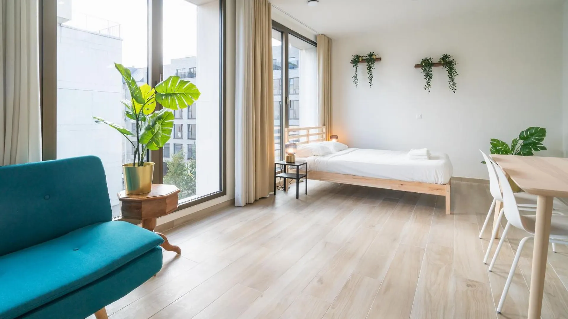 Opera Square Apartments In Antwerp Centre