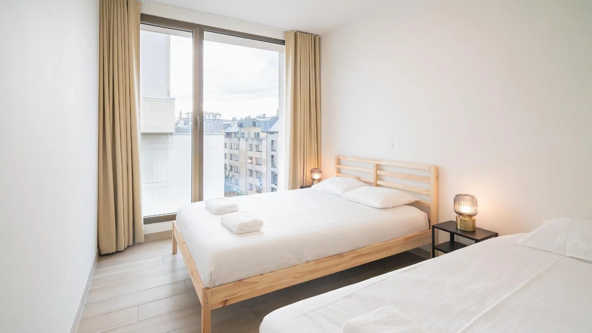 Opera Square Apartments In Antwerp Centre